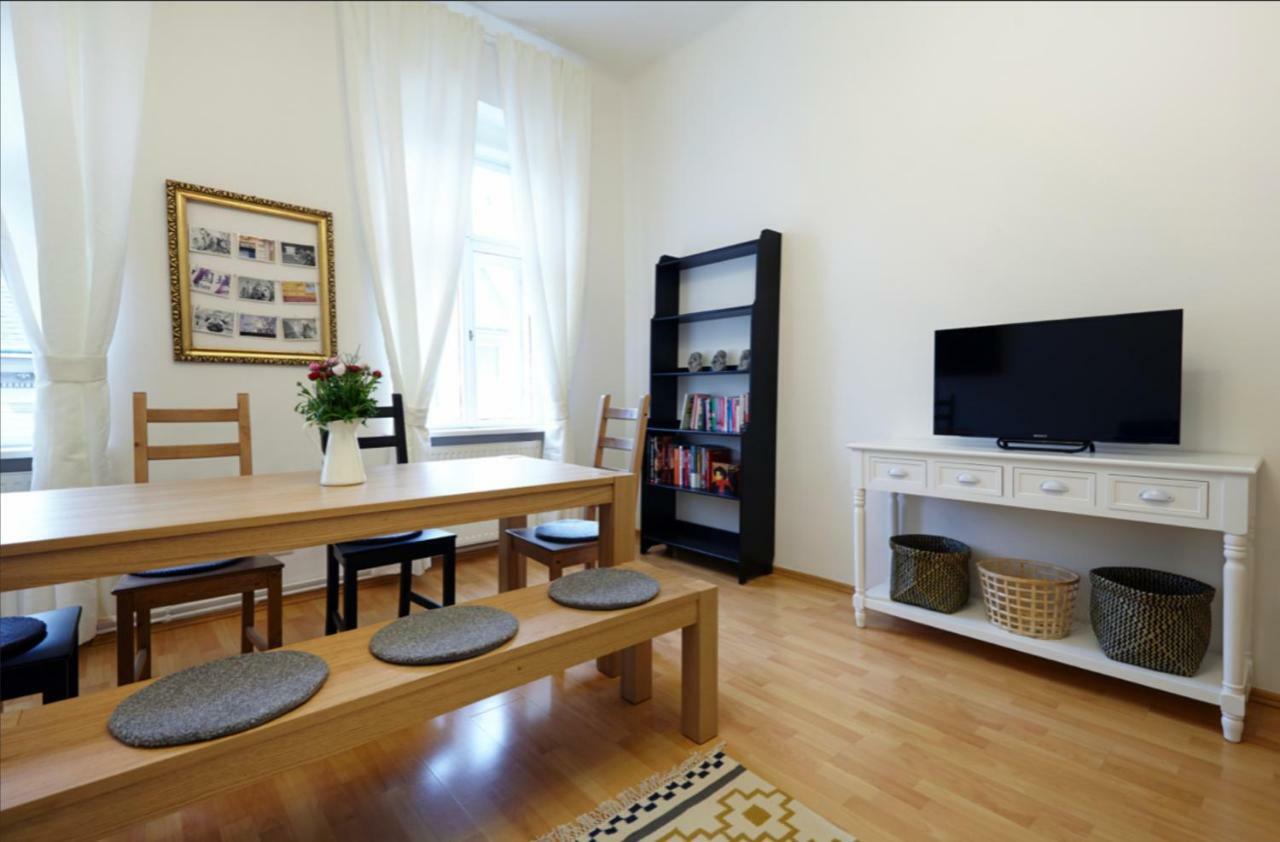 Lovely In A Quiet Area Close To The Center Apartment Wien