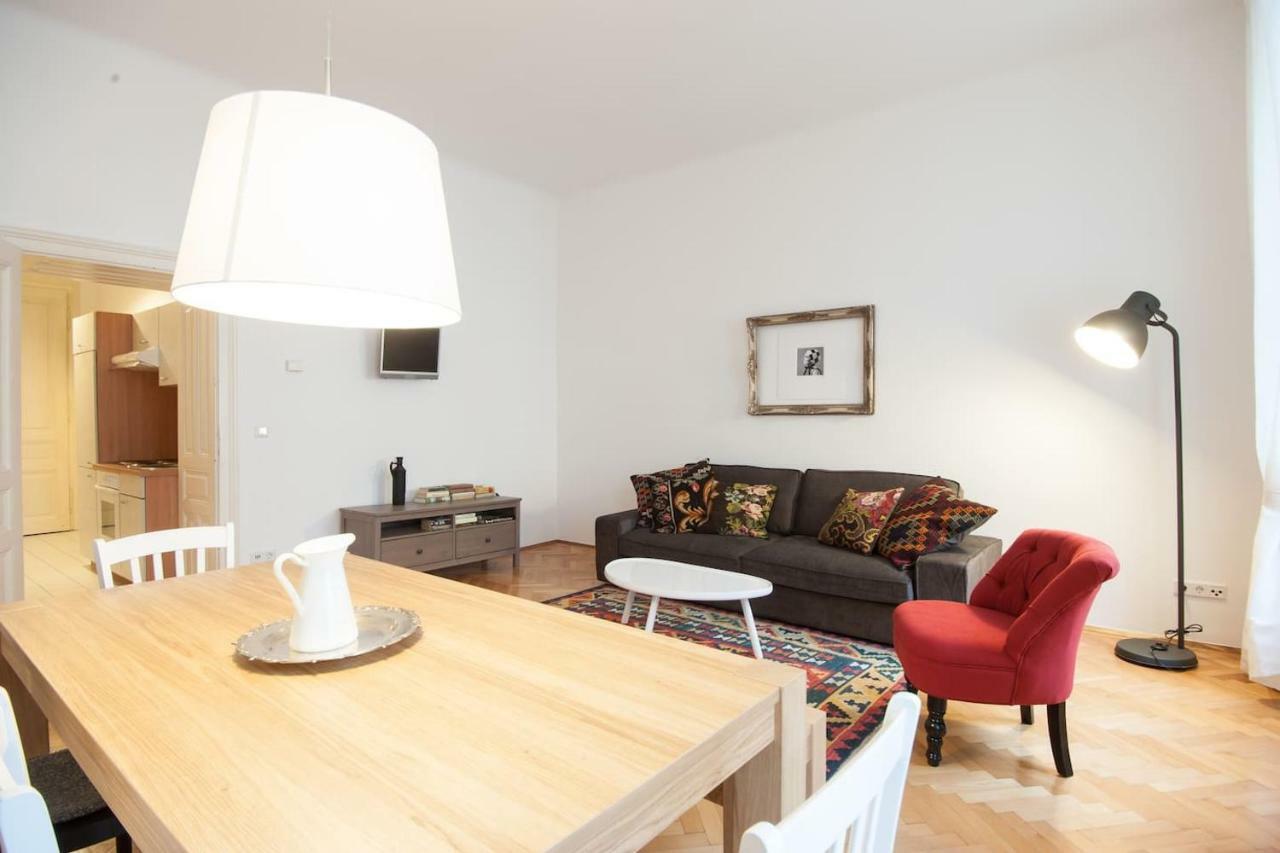Apartment Lovely In A Quiet Area Close To The Center Wien