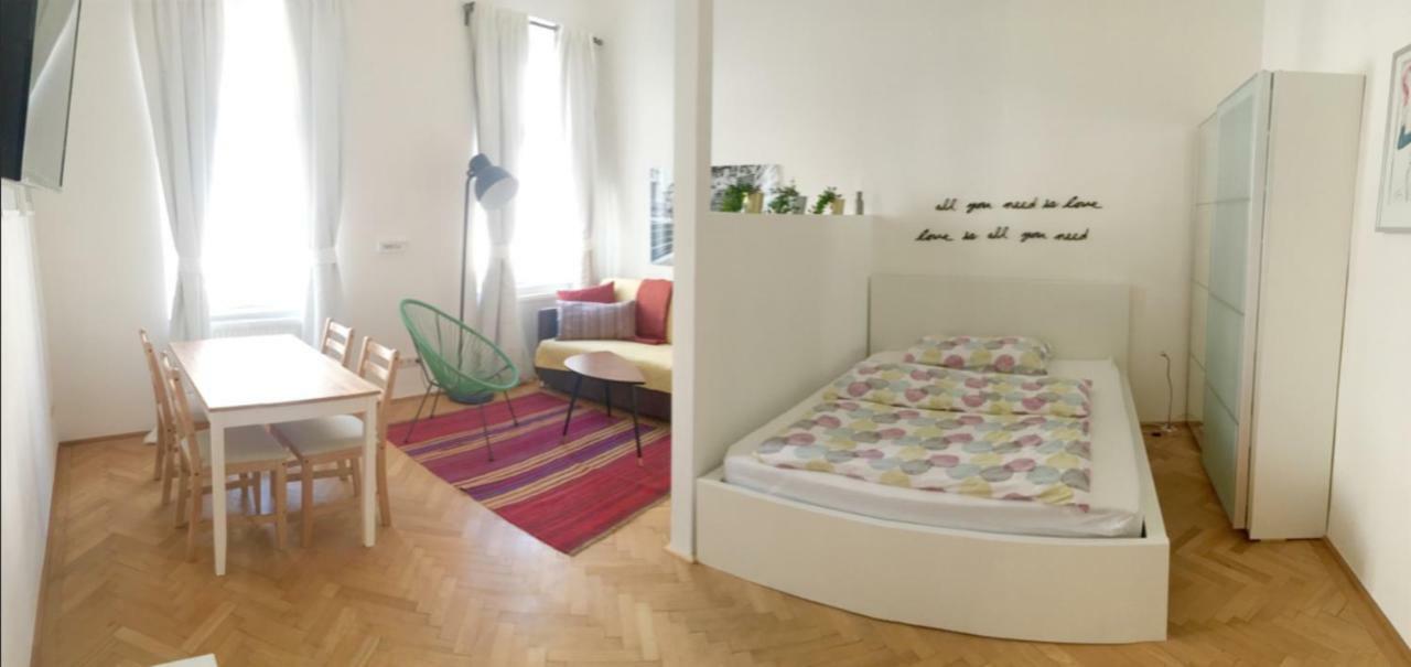 Lovely In A Quiet Area Close To The Center Apartment Wien
